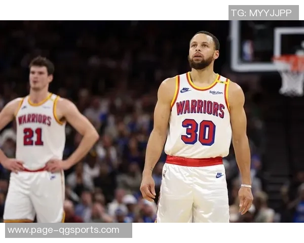 球队阵容多样化探索库里强调赢球与调整并重的重要性