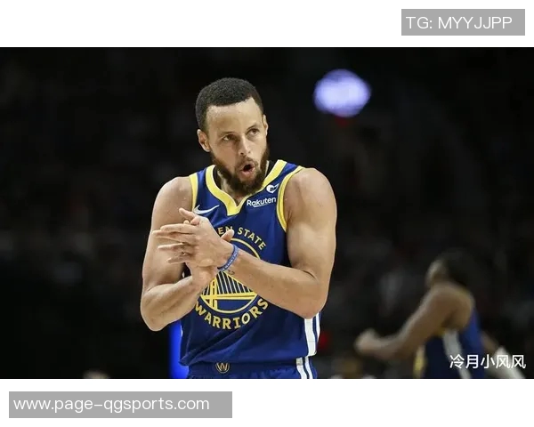 库里21分钟内狂砍31分31科尔笑容满面与其相视而笑