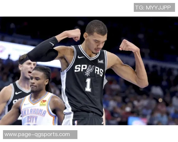 文班谈与霍姆格伦的关系强调两人风格不同不具可比性