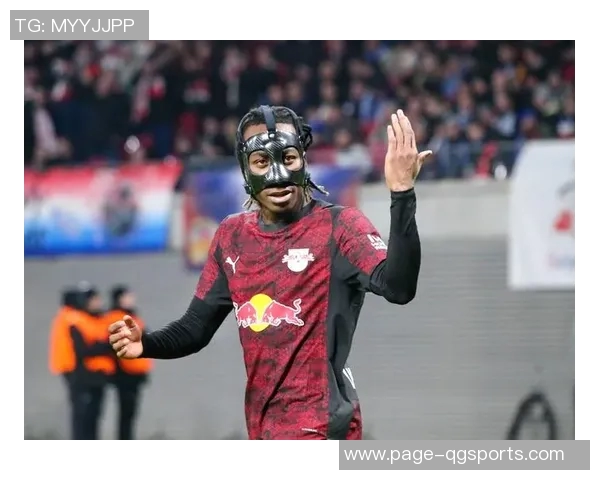 法尔克透露拜仁明年八月初将开启中国行并进行两场友谊赛 法尔克透露拜仁明年八月初将开启中国行并进行两场友谊赛