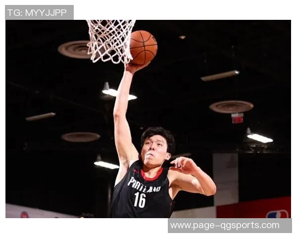 杨瀚森专注肉搏对抗亚当斯展现出色效果谁也别跳的战术策略分析